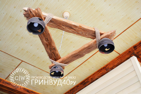 Люстра треугольная с глиняными плафонами